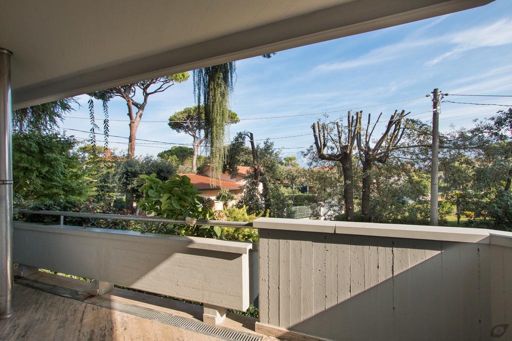 Verdeluna Aparthotel Marina di Pietrasanta Εξωτερικό φωτογραφία