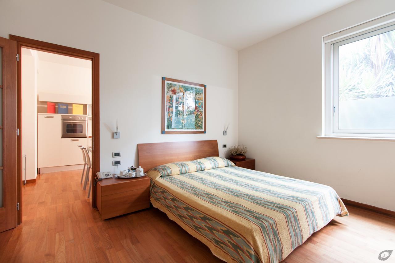 Verdeluna Aparthotel Marina di Pietrasanta Εξωτερικό φωτογραφία