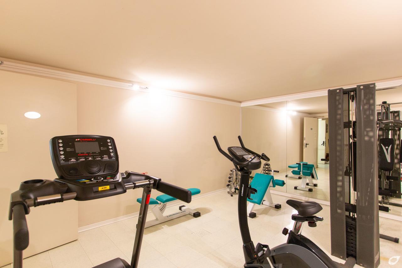 Verdeluna Aparthotel Marina di Pietrasanta Εξωτερικό φωτογραφία